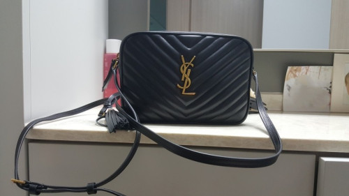 Y10871.jpg