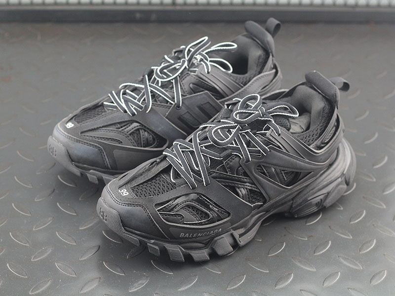 BALENCIAGA 발렌시아가 트랙
