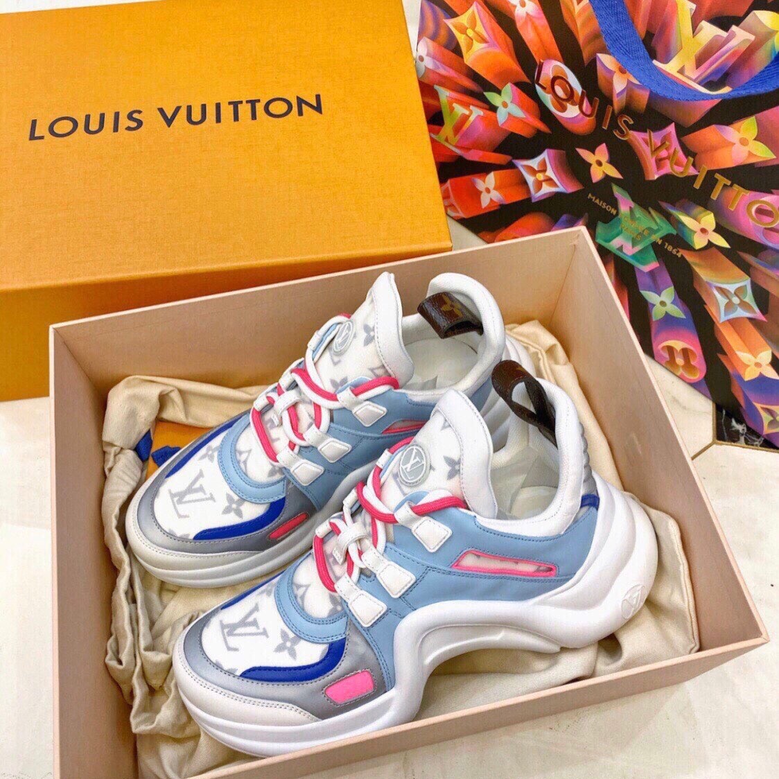 LOUIS VUITTON 루이비통 아치라이트 스니커즈 6COLOR