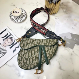 DIOR 디올 오블리크 새들 핸드&숄더 M0446 25.5CM