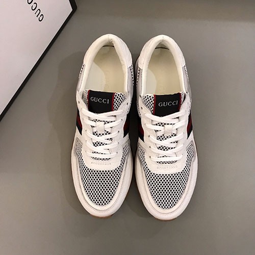 GUCCI 구찌 남성용 스니커즈 봄신상