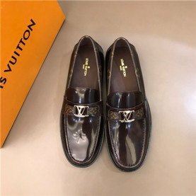 LOUIS VUITTON 루이비통 남성용 구두 P40011 2020/신상