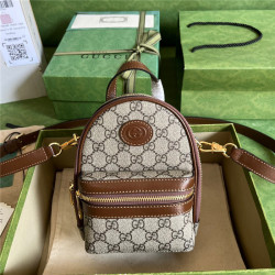 GUCCI 구찌 수프림 인터로킹 멀티 펑션 숄더백 725654