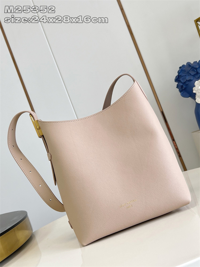LOUIS VUITTON 루이비통 로우 키 호보 숄더백 PM M25352