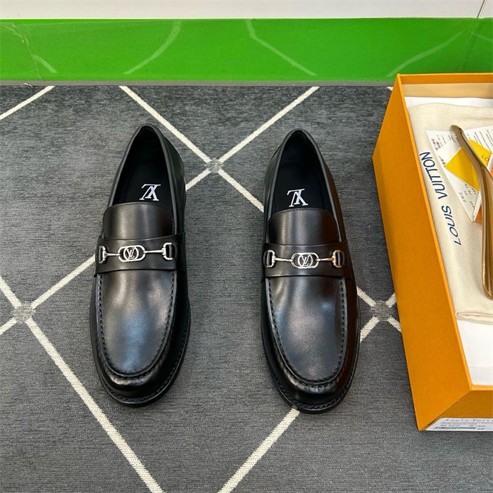 LOUIS VUITTON 루이비통 남성용 구두 L45886-2