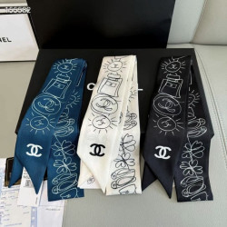 CHANEL 샤넬 쁘띠 실크 방도