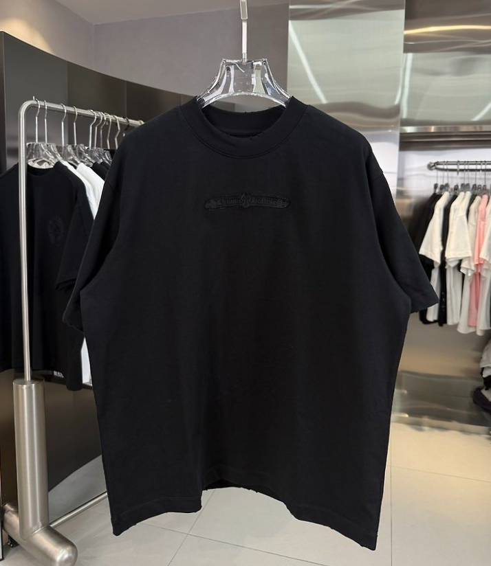 ●6월 판매 19위● CHROME HEARTS 크롬하츠 라운드 반팔 3COLOR