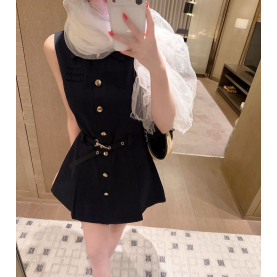 MIUMIU 미우미우 1077 로고 벨티드 코튼 슬리브리스 원피스 2COLOR