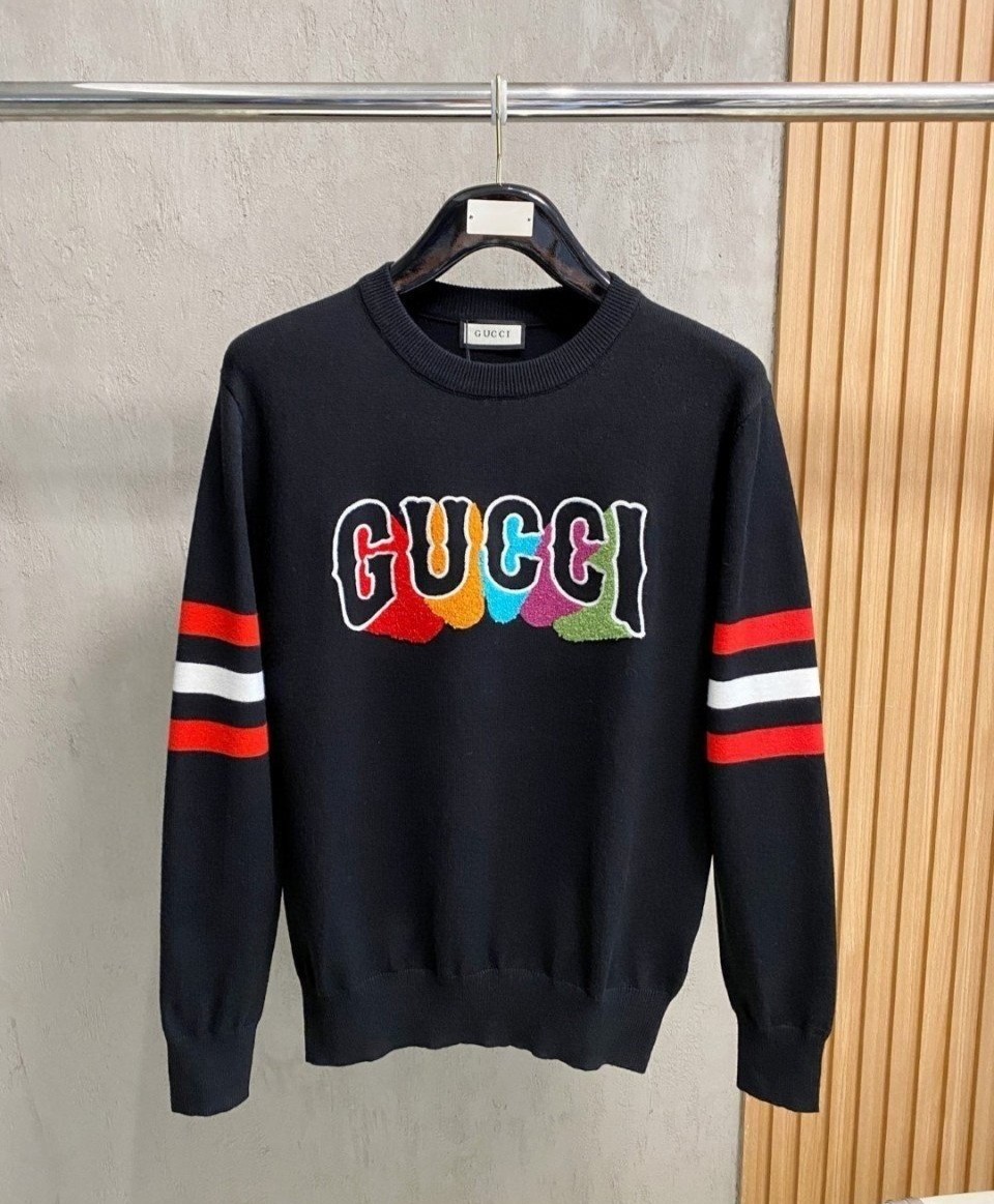 GUCCI 구찌 완장 멀티로고 울니트 2COLOR